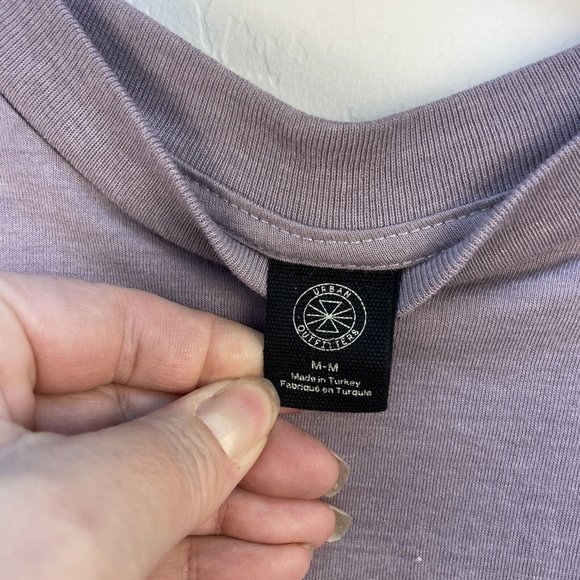 Urban‎ Outfitters Shirt Spring in Kyoto Long Sleeved M Graphic Print Lavender - Picture 4 of 7